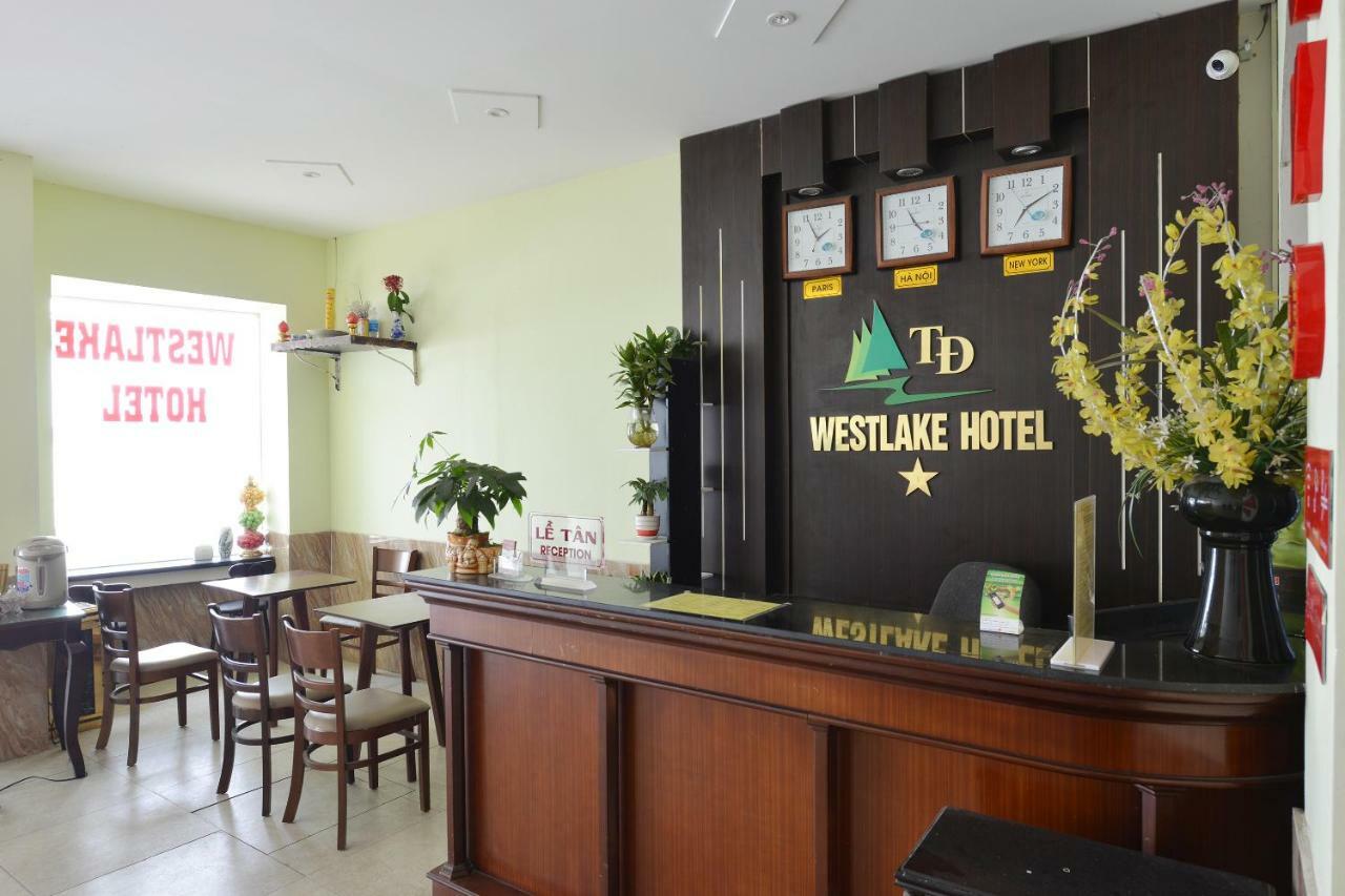 Oyo 279 West Lake Hotel Hanoi Exterior photo